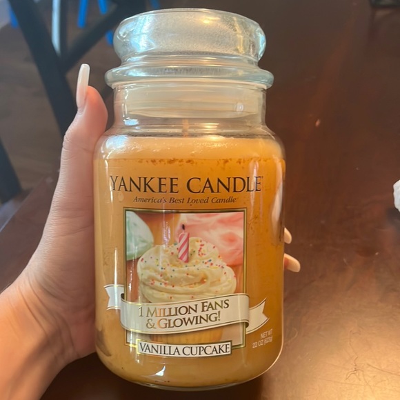 Yankee Candle Accents Rare Yankee Candle Million Fans Large Jar